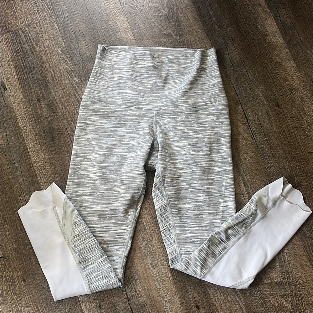 Lululemon Athletica Gray Stretchy Leggings